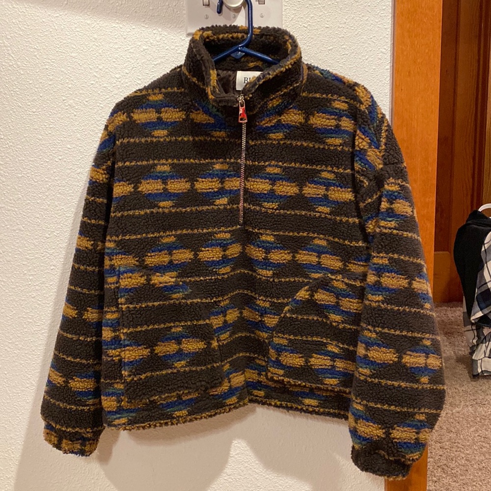 BKE buckle zip up. Size small. New with tags and never worn.